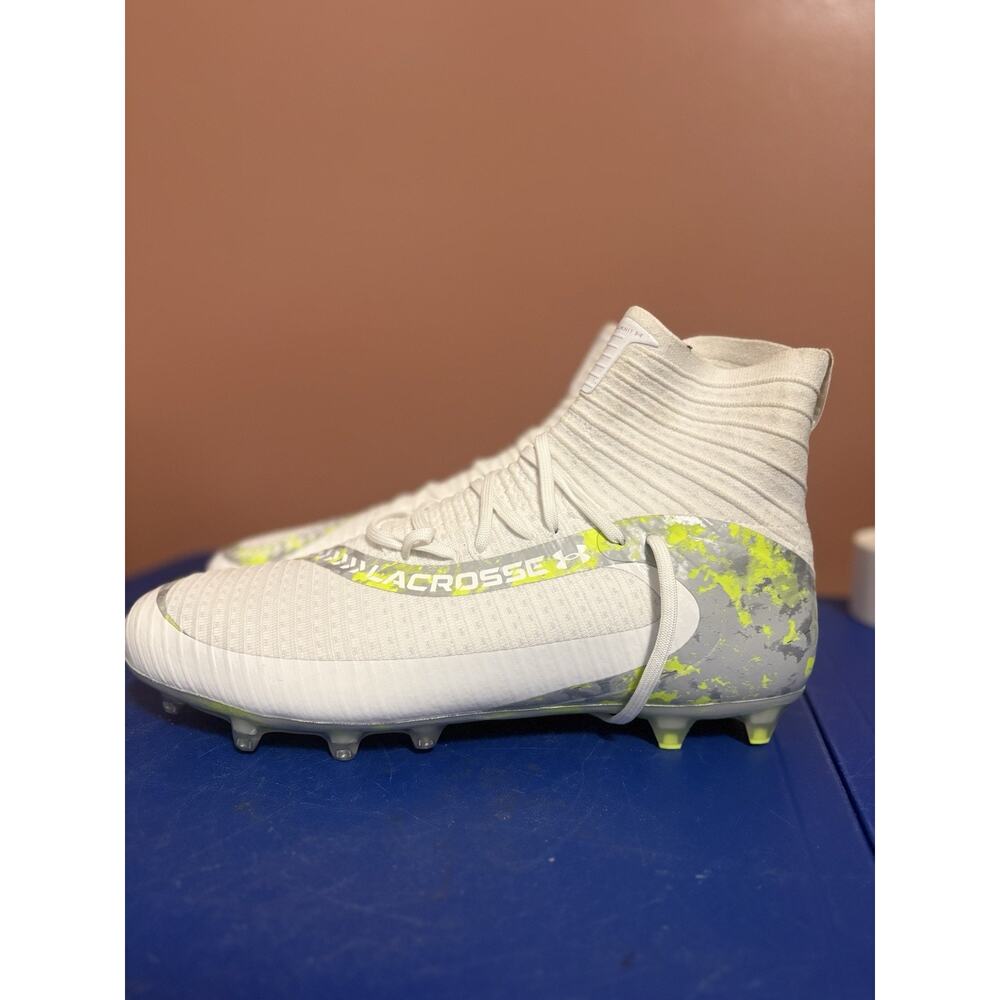 Under Armor Men’s Teleknit Highlighter & White Lacrosse Cleats Size 15
